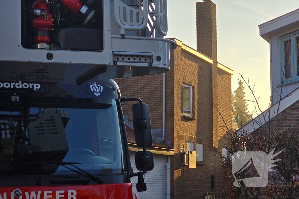 Brand in bijgebouw moeilijk te bestrijden