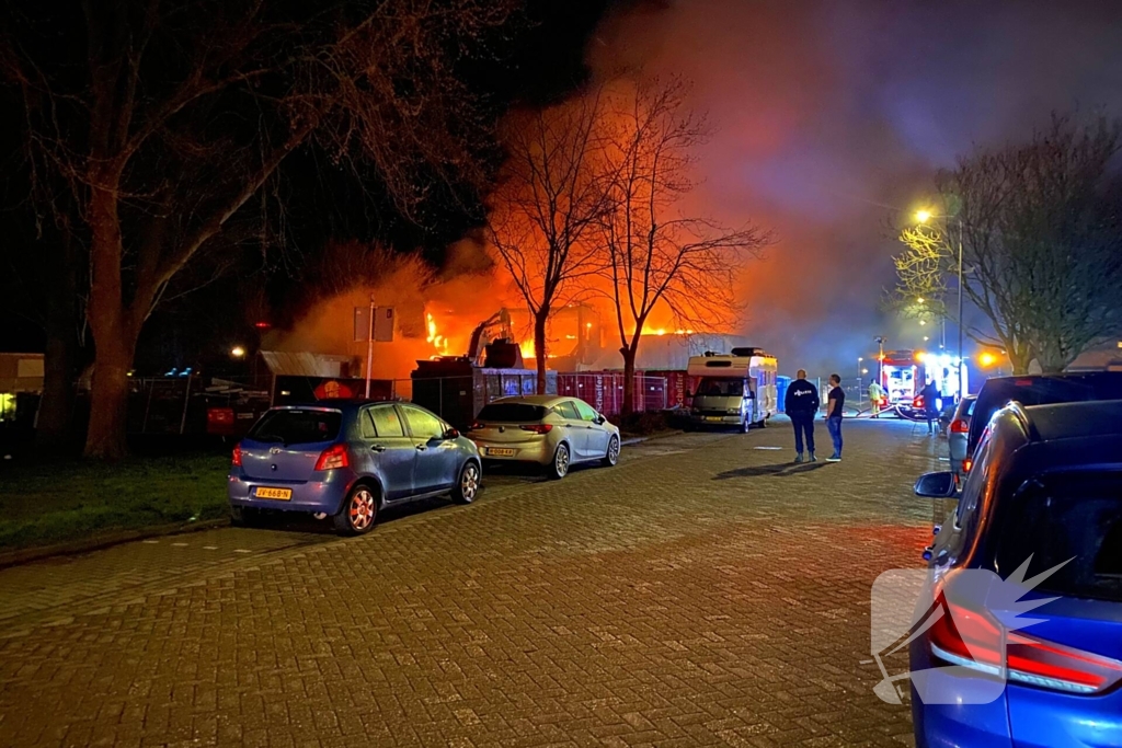 Oude brandweerkazerne gaat in vlammen op