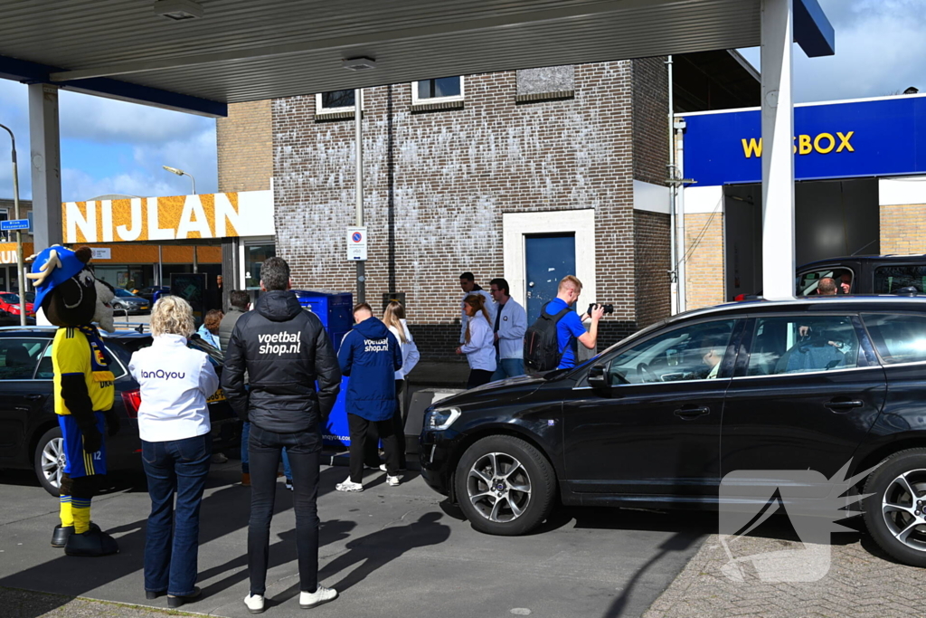 Benzinepomp organiseert tankchallenge