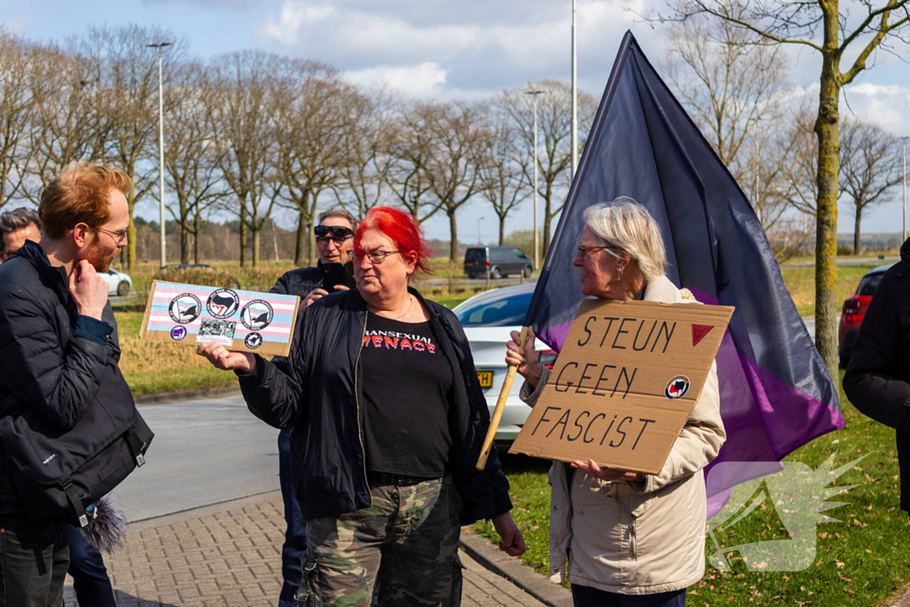 Grote opkomst bij demonstratie tegen Elon Musk en Tesla