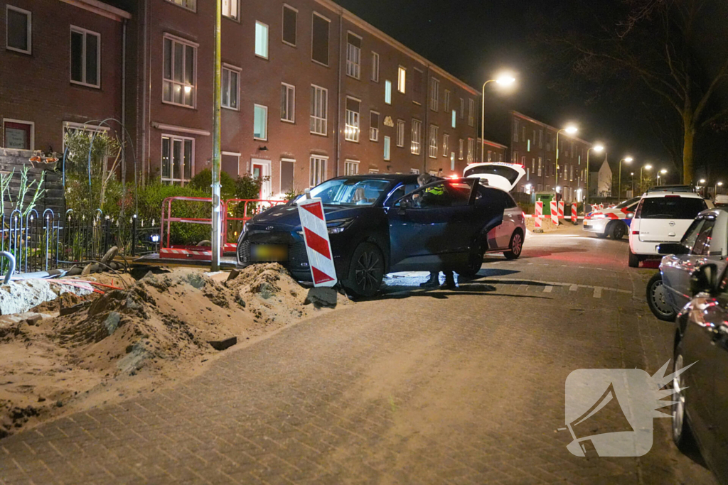 Politie achtervolging eindigt in woonwijk