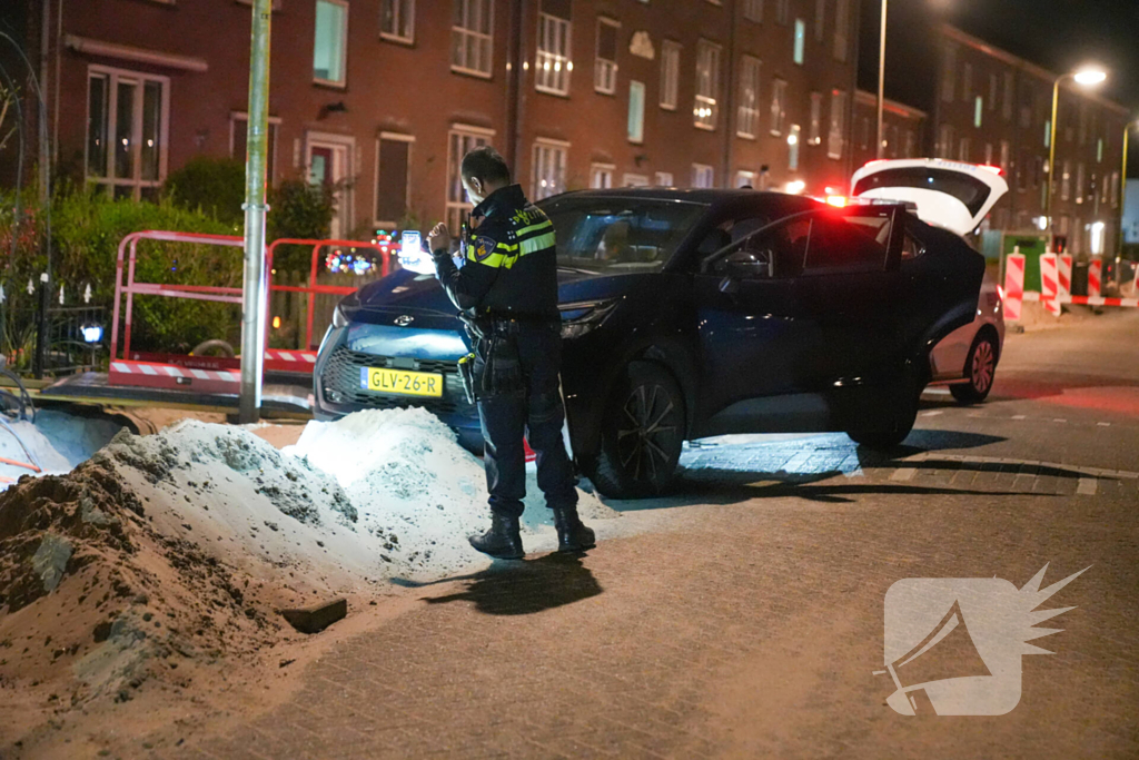 Politie achtervolging eindigt in woonwijk