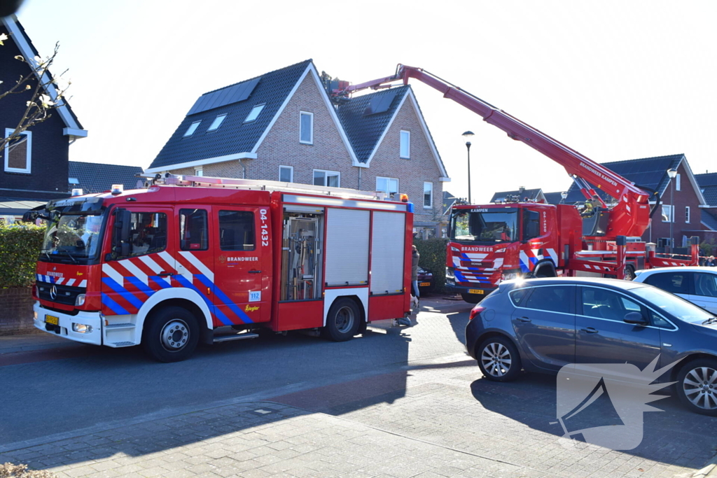 Schoorsteenbrand snel onder controle