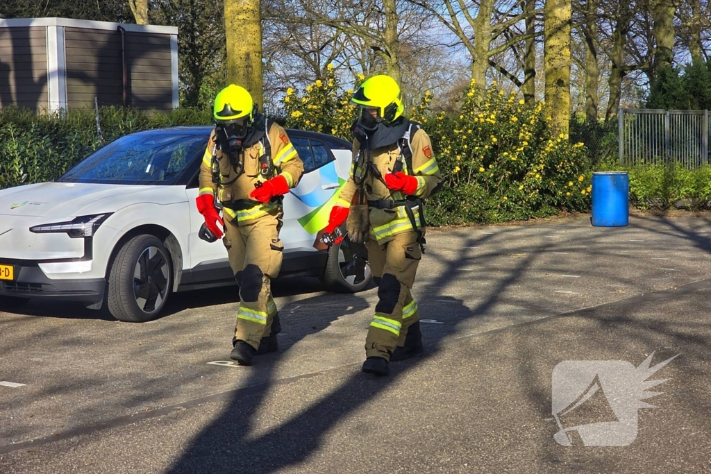 Vat met onbekende vloeistof aangetroffen