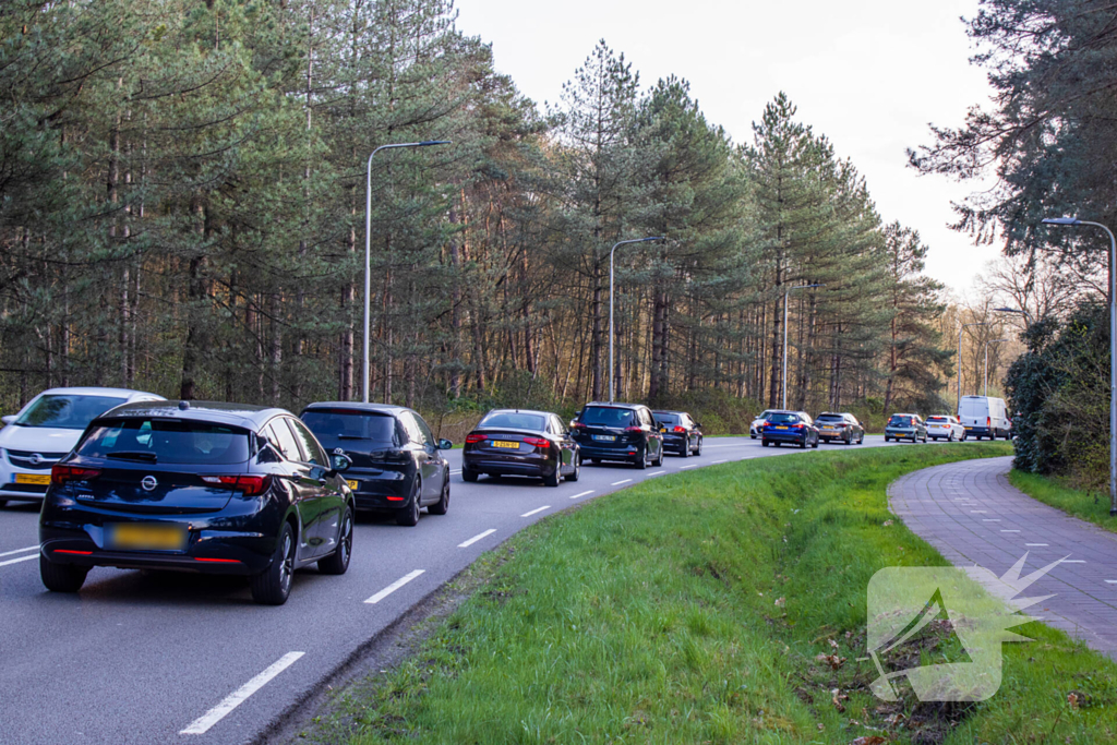 Verkeerschaos na kop-staartaanrijding
