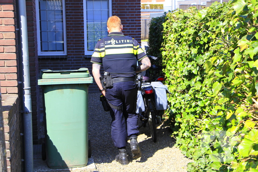 Motorrijder en fietser met elkaar in botsing