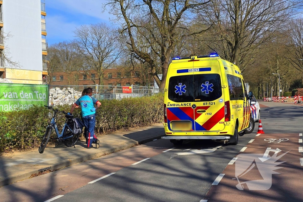 Persoon op ebike gewond na val