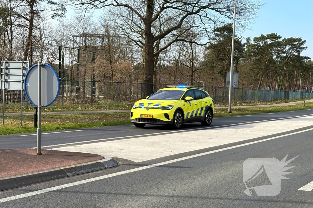 Brandweer groots opgeschaald bij heidebrand op defensie oefenterrein