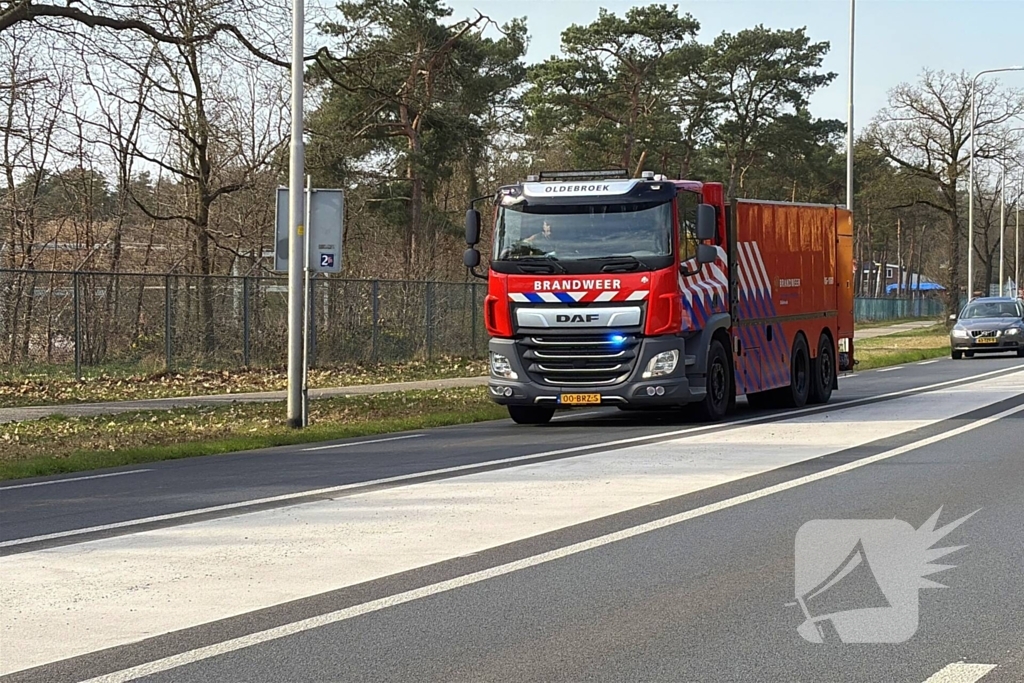 Brandweer groots opgeschaald bij heidebrand op defensie oefenterrein