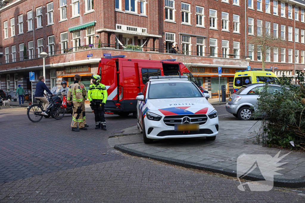 Politie haalt persoon met verward gedrag uit woning