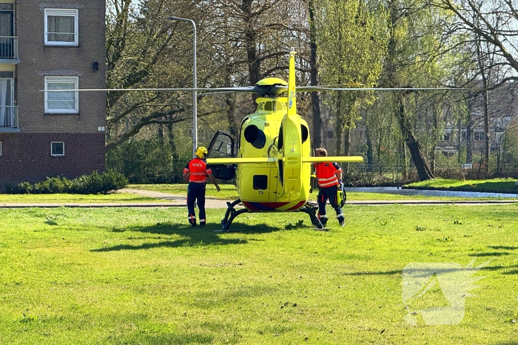 Hulpdiensten waaronder traumateam ingezet voor persoon te water