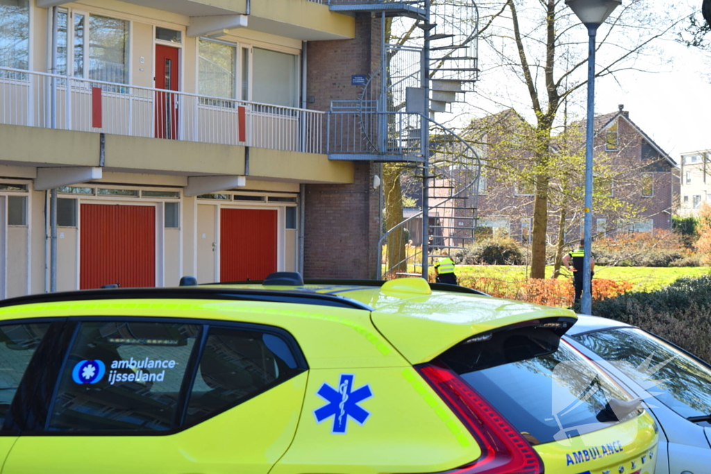 Traumateam ingezet voor medische noodsituatie bij flat