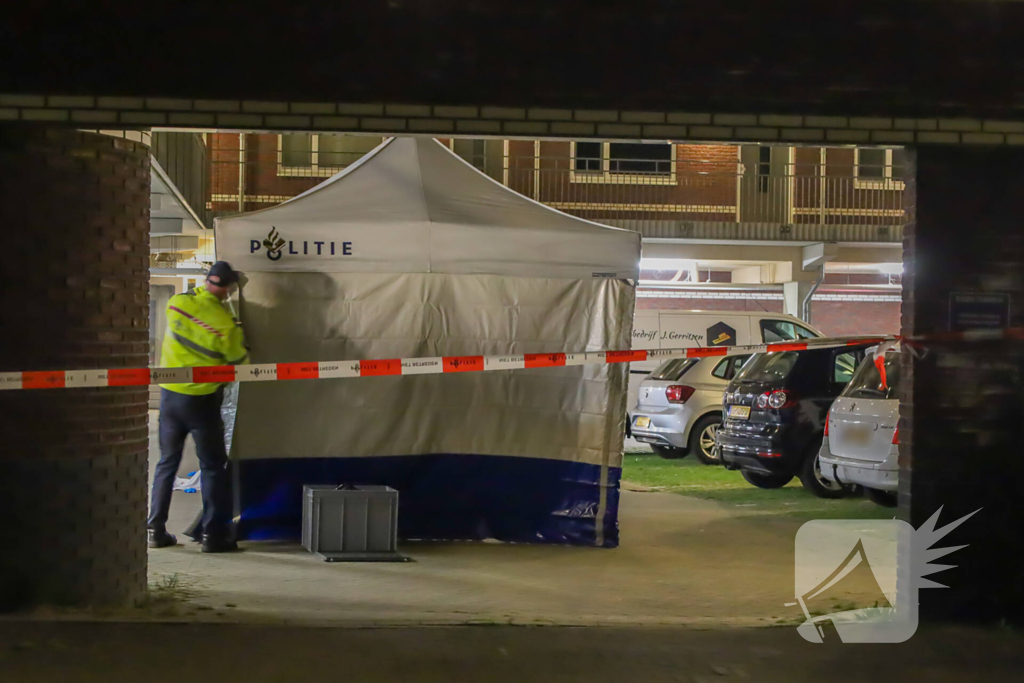 Overleden persoon aangetroffen op straat