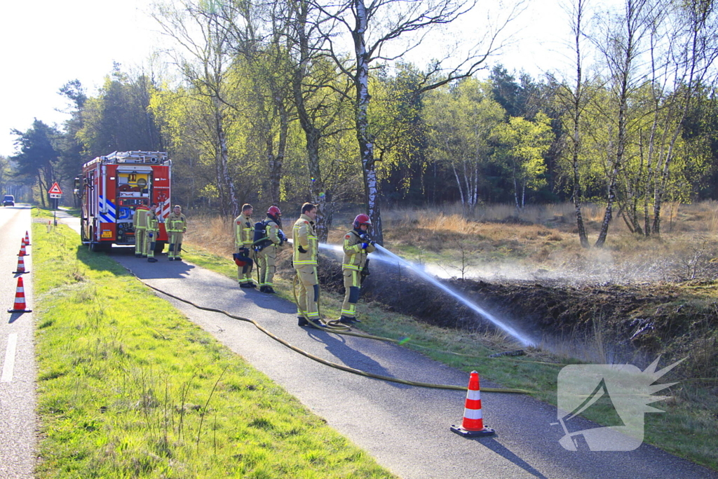 Stuk militair gebied afgebrand