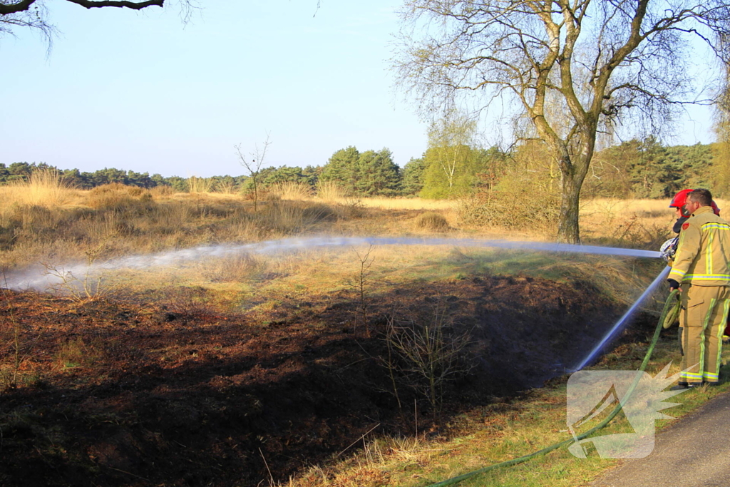 Stuk militair gebied afgebrand