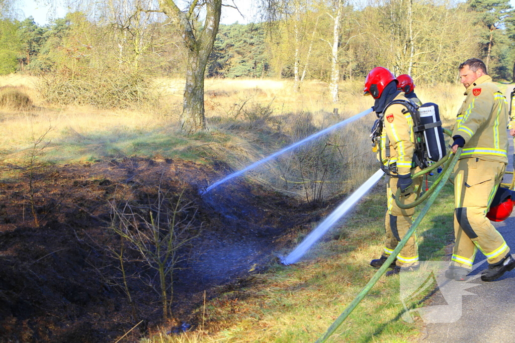 Stuk militair gebied afgebrand