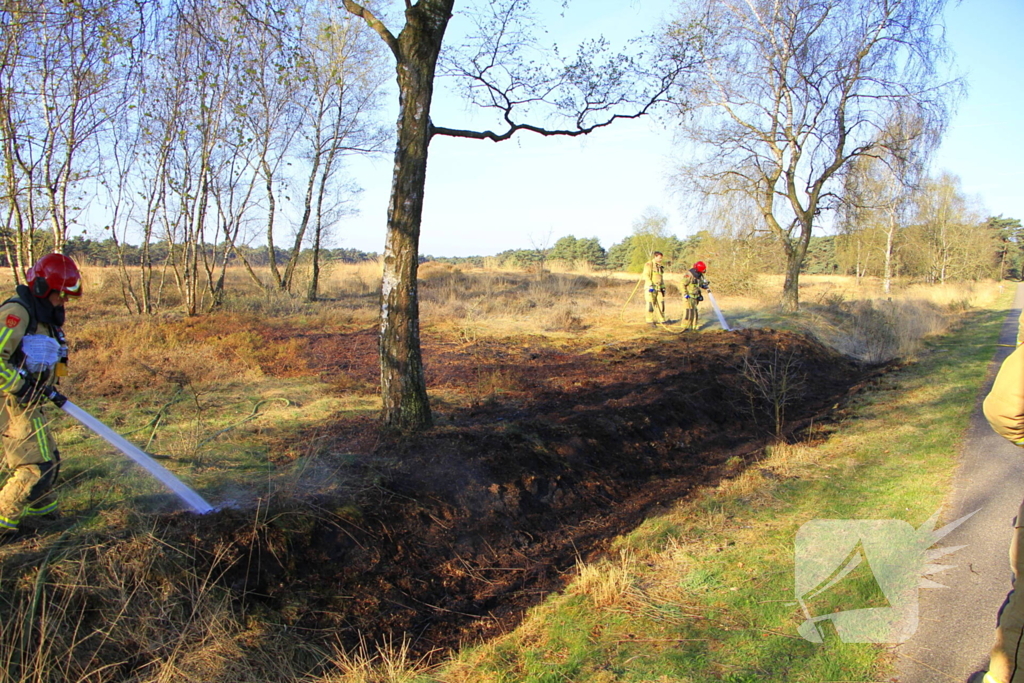 Stuk militair gebied afgebrand