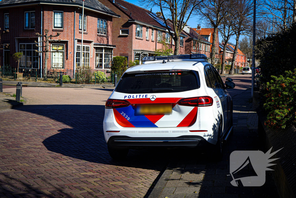 Fietsster aangereden door bestelbus