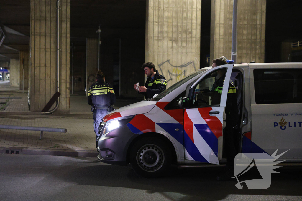 Persoon springt van viaduct bij ruzie na botsing