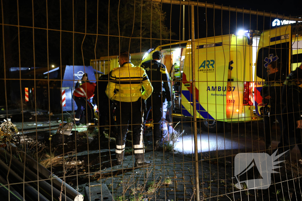 Persoon springt van viaduct bij ruzie na botsing