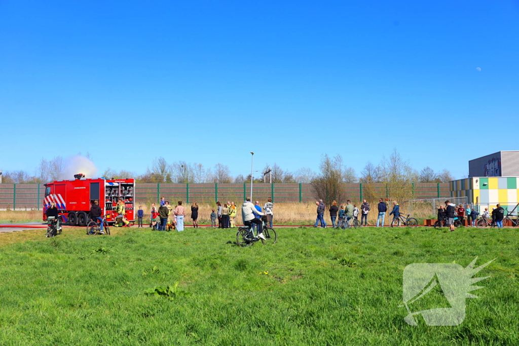 Brand in riet geblust door brandweer