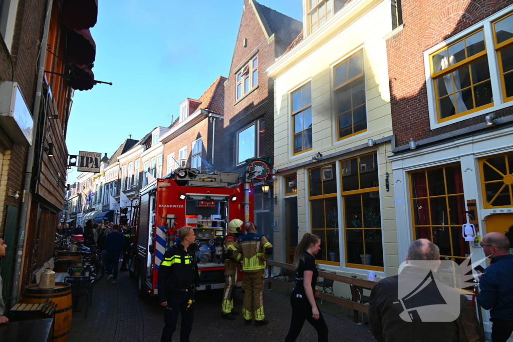 Restaurant ontruimd wegens brand bovenwoning