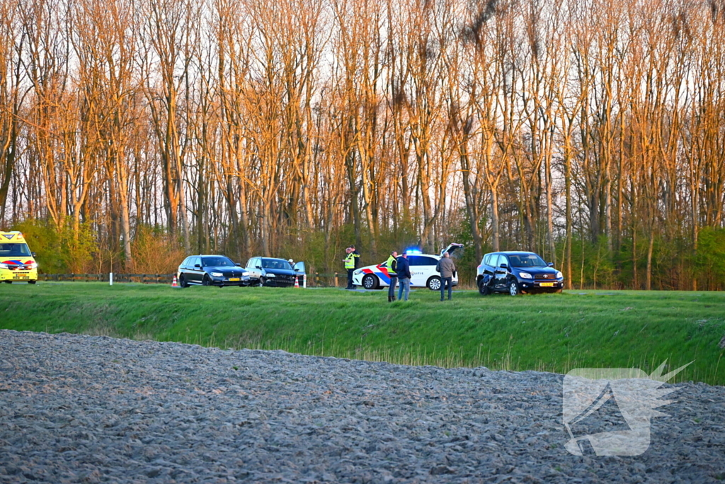 Twee voertuigen betrokken bij aanrijding