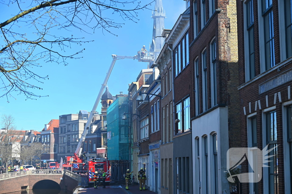 Veel rookontwikkeling door woningbrand