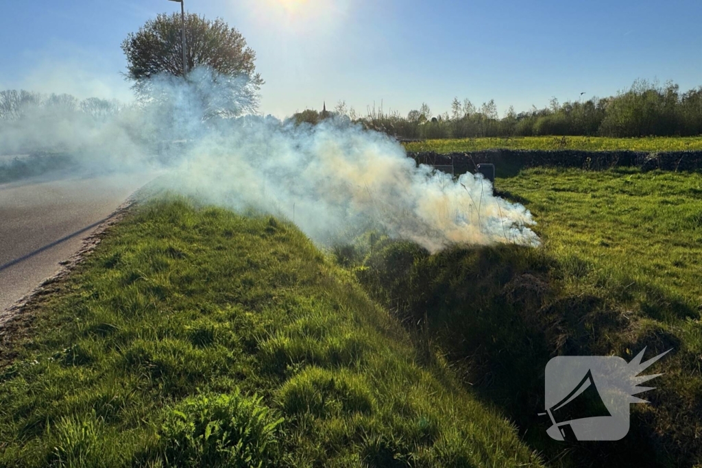 Bermbrand snel onder controle