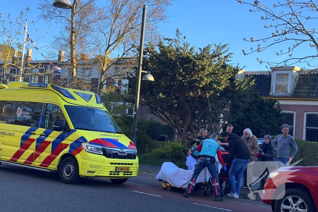 Automobilist rijdt door na aanrijding