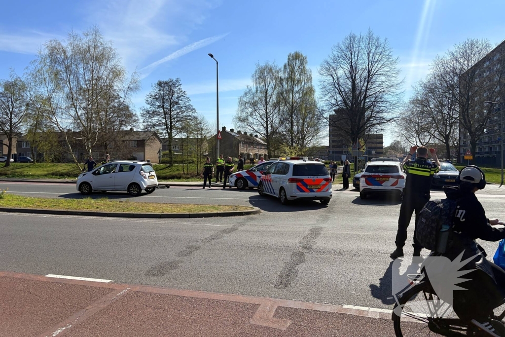 Persoon op step gewond bij aanrijding met automobilist