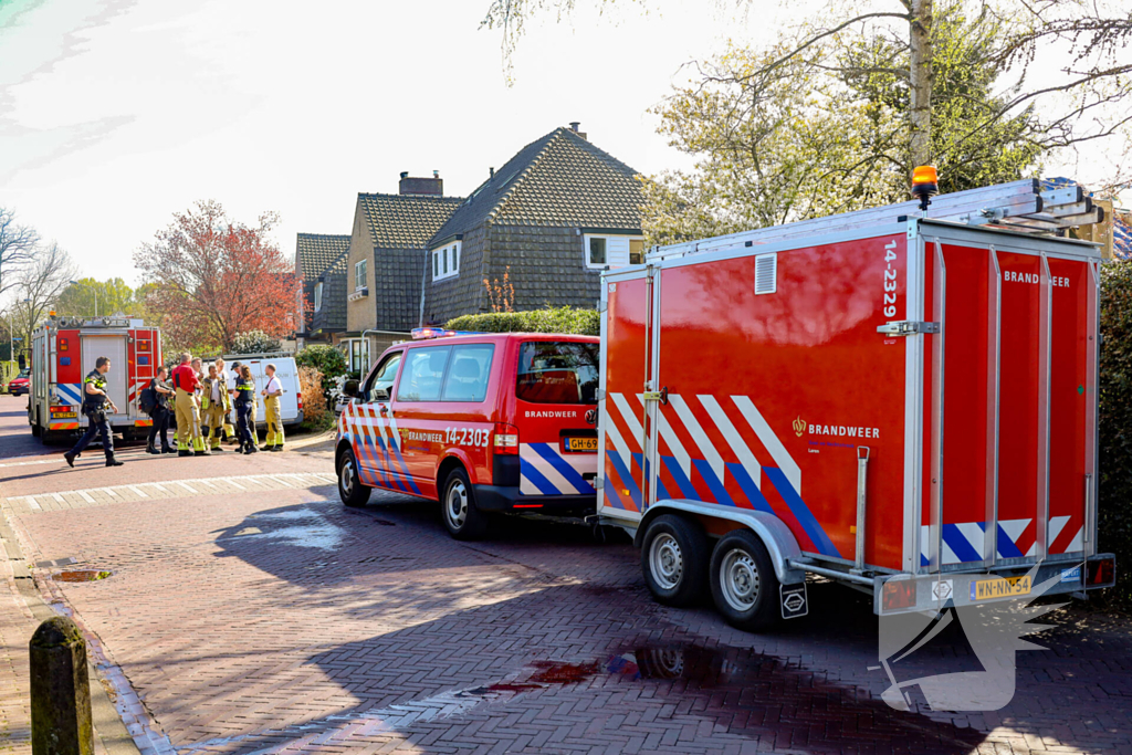 Brand op dak snel onder controle