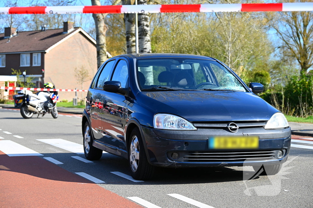 Voetganger aangereden op zebrapad door automobilist