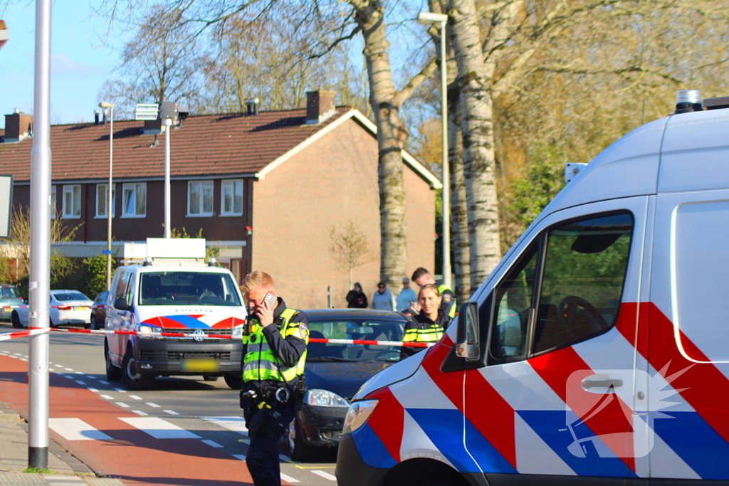 Voetganger aangereden op zebrapad door automobilist