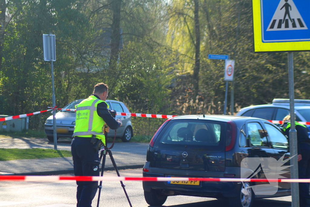 Voetganger aangereden op zebrapad door automobilist