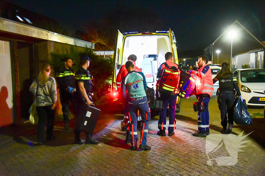 Hulpdiensten groots ingezet voor melding steekpartij, persoon zwaargewond