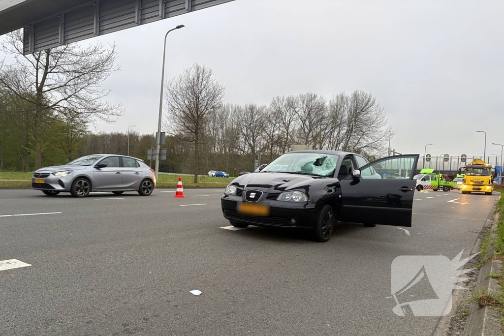 Persoon ernstig gewond bij aanrijding met auto