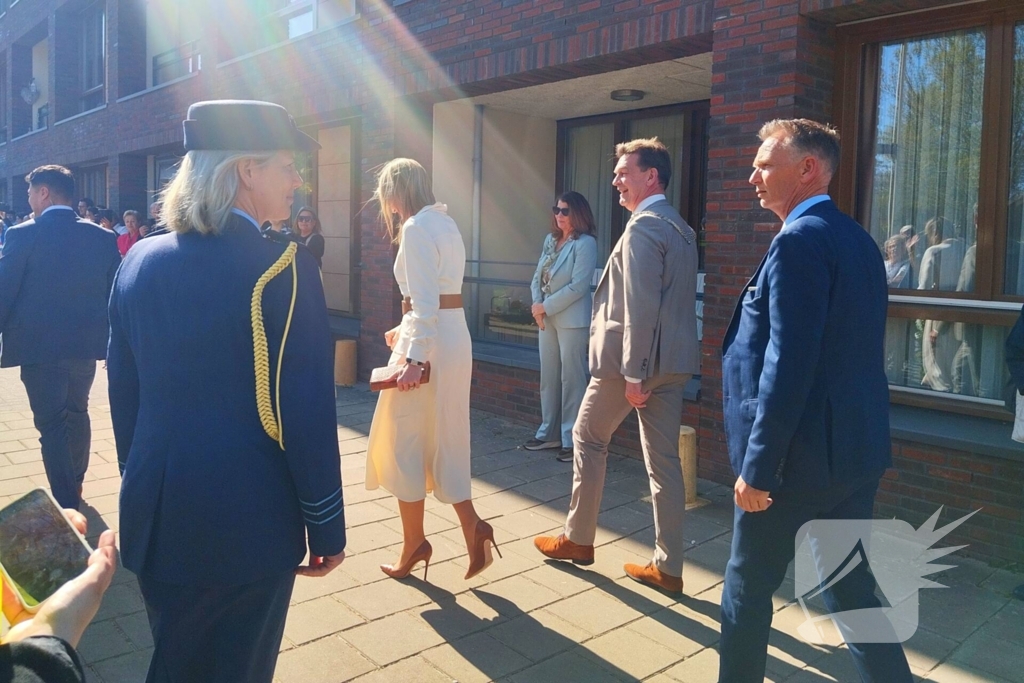 Koningin bezoekt stadsdeel Heerlerbaan voor gesprekken met inwoners en ondernemers