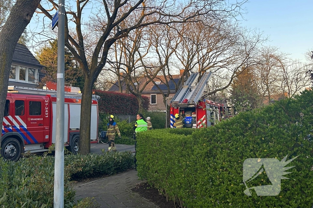 Uitslaande brand in achtertuin