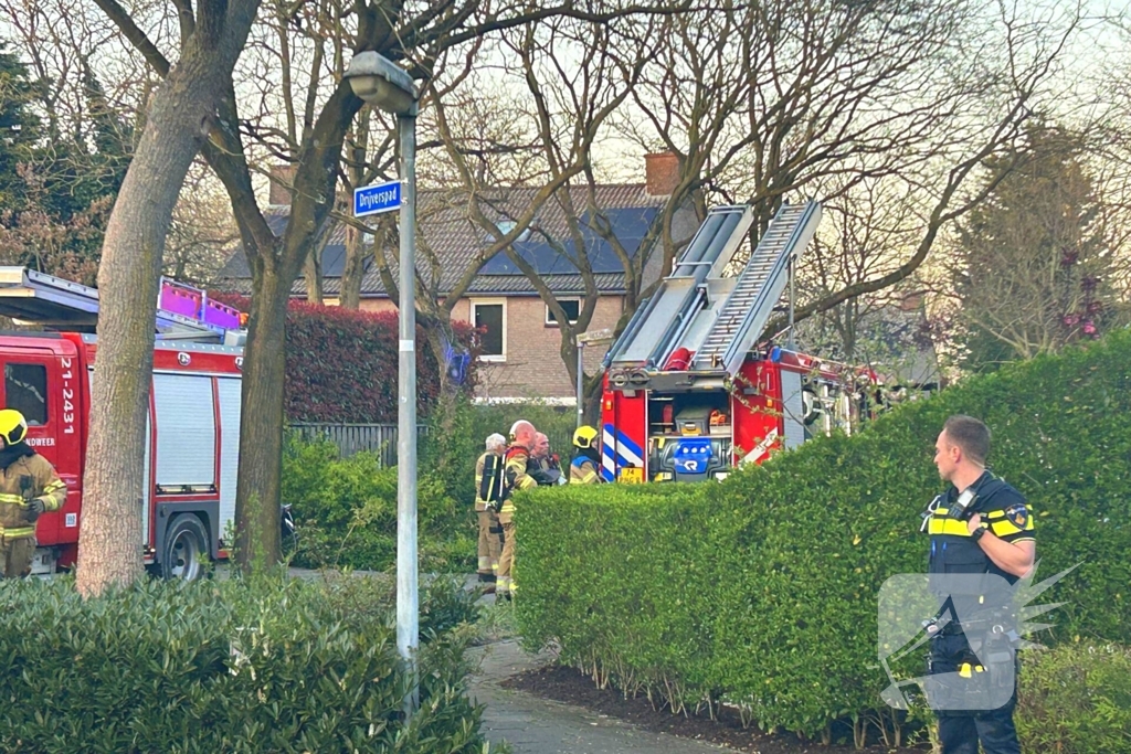 Uitslaande brand in achtertuin