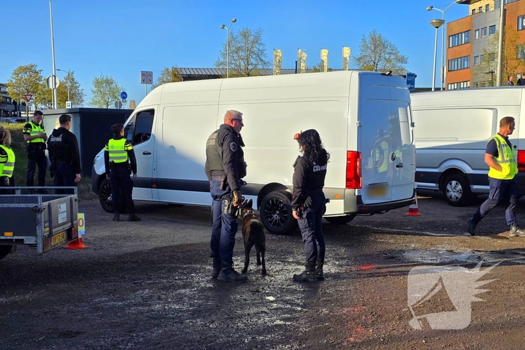 Belastingdienst incasseert bijna zeventig duizend euro bij grote controle