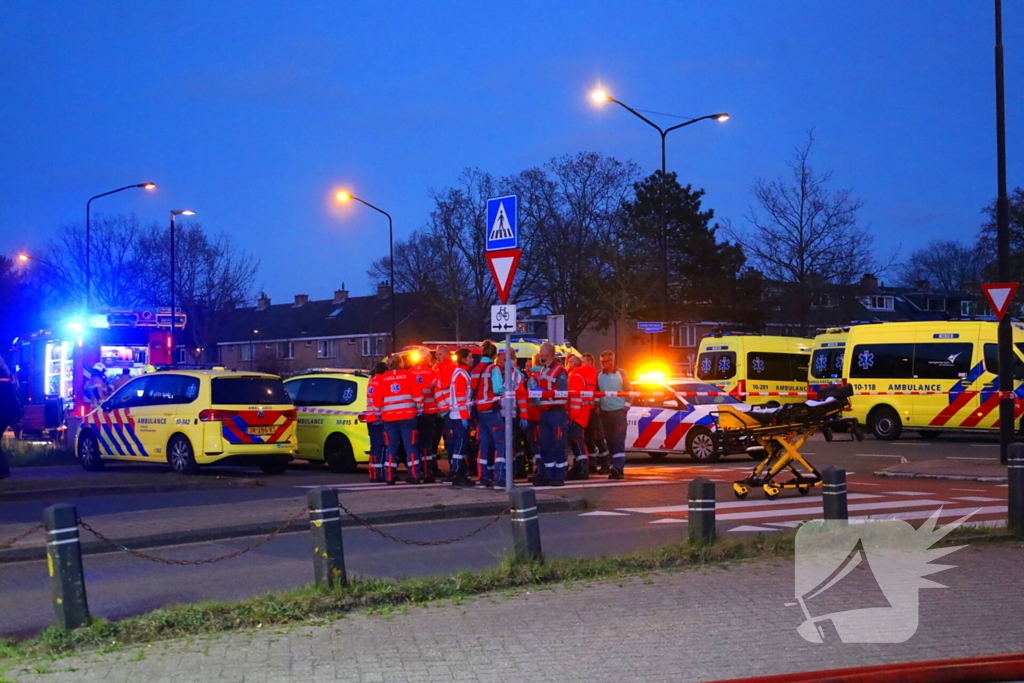 Voorgevel ingestort na mogelijk explosie
