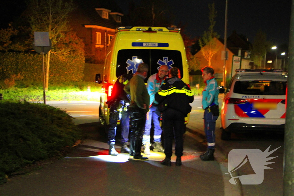 Beschonken fietser rijdt kanaal in