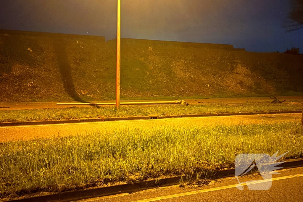 Bestuurder verlaat plaats na ongeval