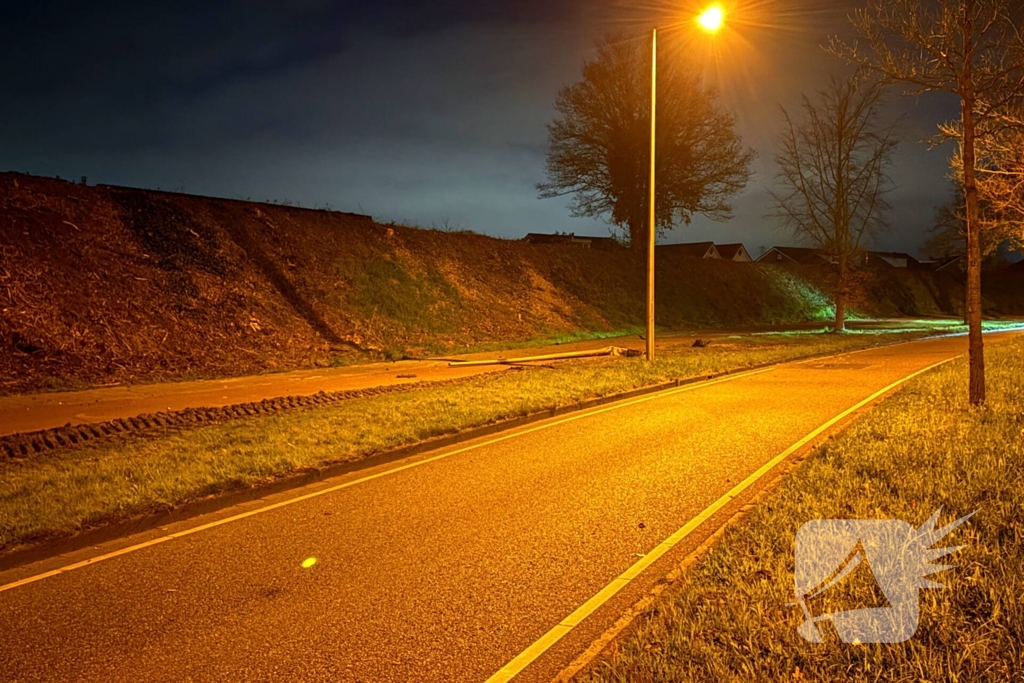 Bestuurder verlaat plaats na ongeval