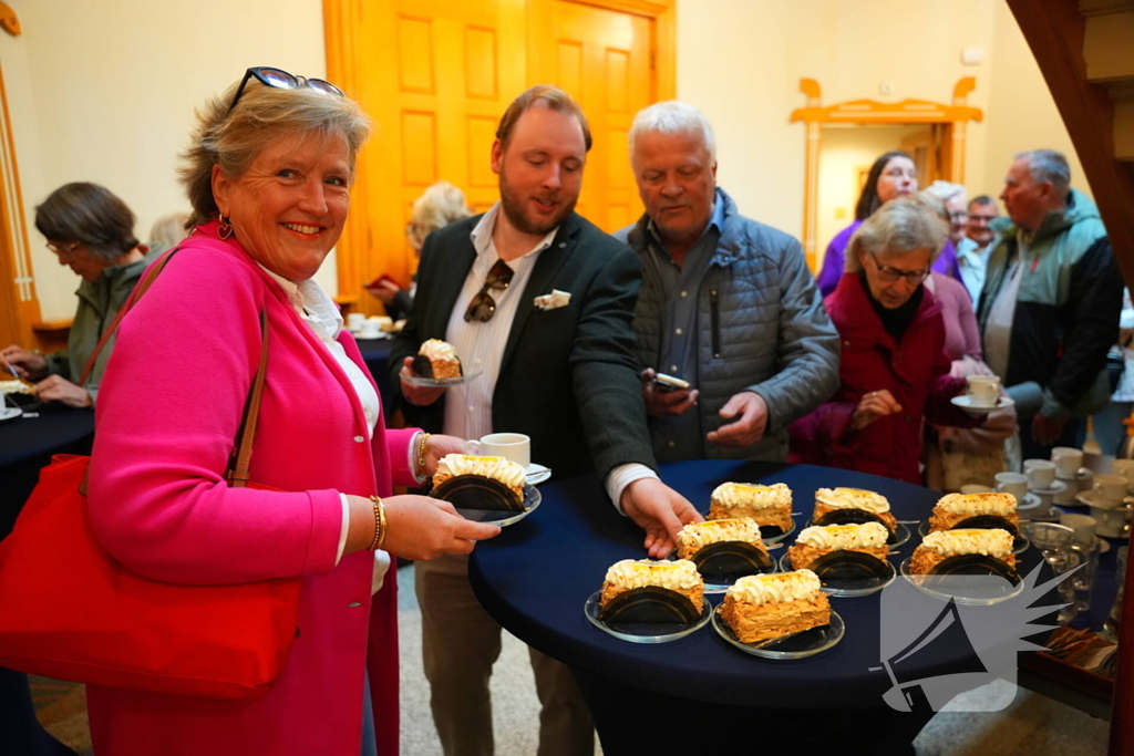 Veel belangstelling voor start viering 675 jaar stadsrechten
