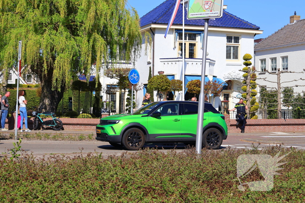 Fietser gewond bij botsing met auto