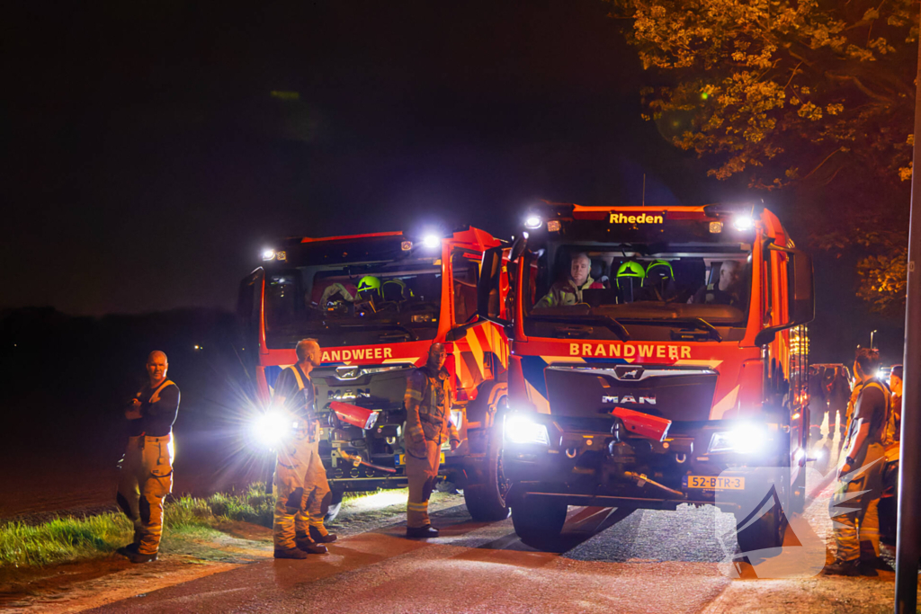 Verschillende hulpdiensten assisteren bij grote bosbrand