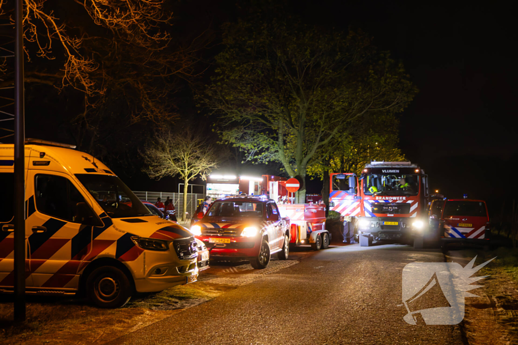 Verschillende hulpdiensten assisteren bij grote bosbrand