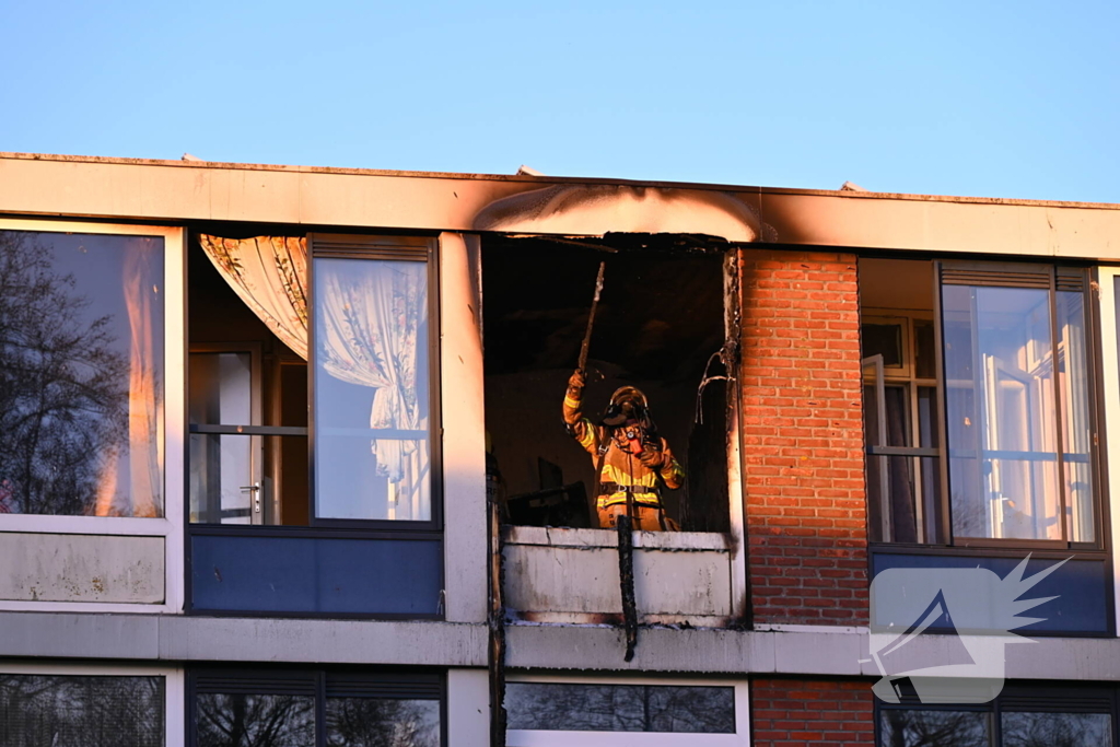 Rook stijgt op uit appartement